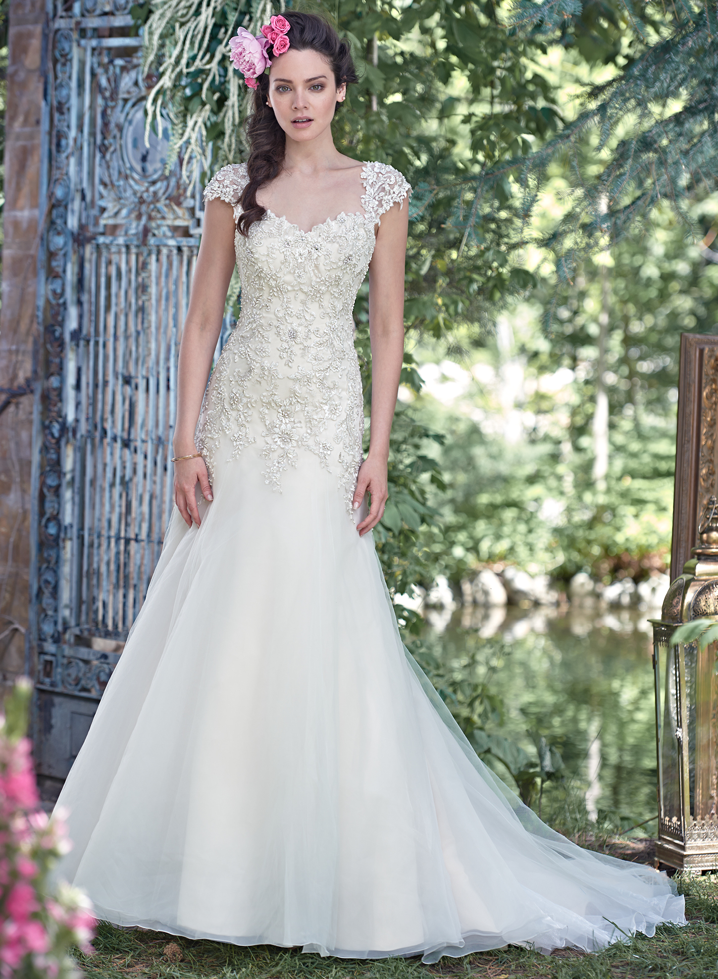 2424 LADONNA